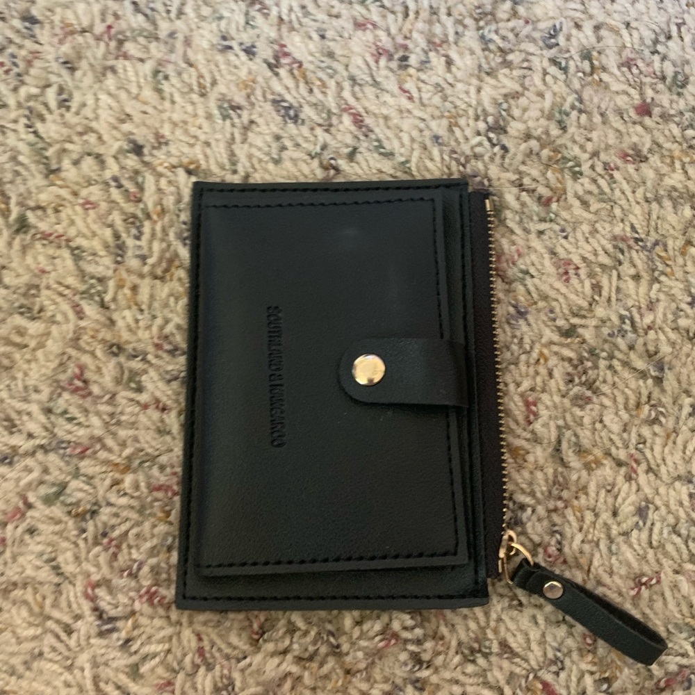 Wallet - Picture 3 of 4